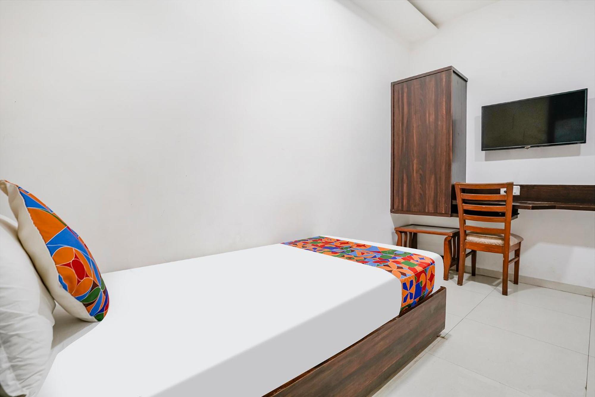 Fabhotel Elvis Inn - Nr Mumbai International Airport 외부 사진